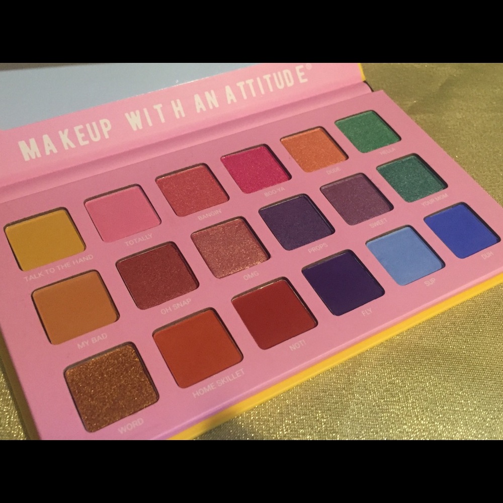 Makeup - Picture 3 of 4